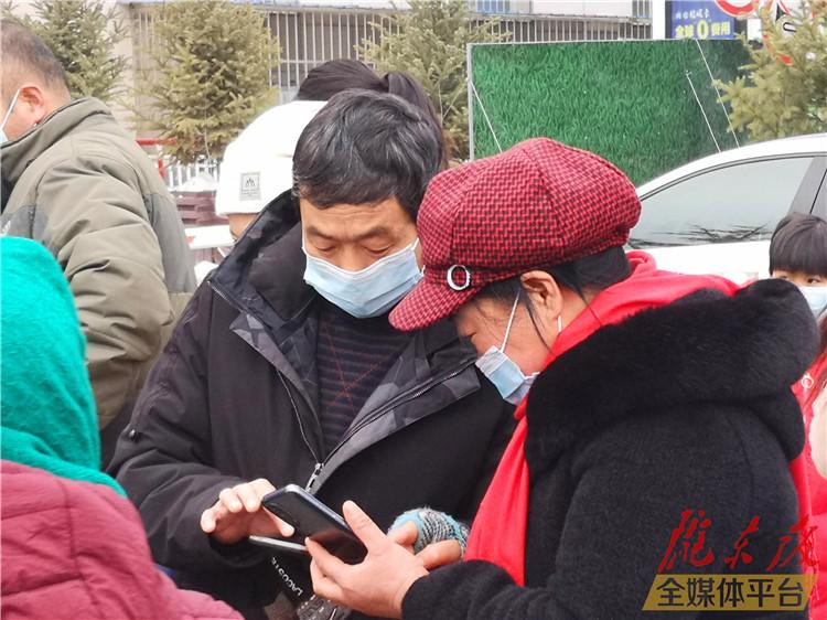 處處掃碼 處處碰壁——手機掃碼時代老年人尷尬如何解？