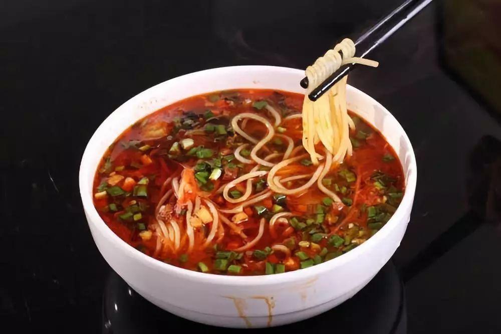 吃完天水麻辣燙？下一站，慶陽饸饹面！