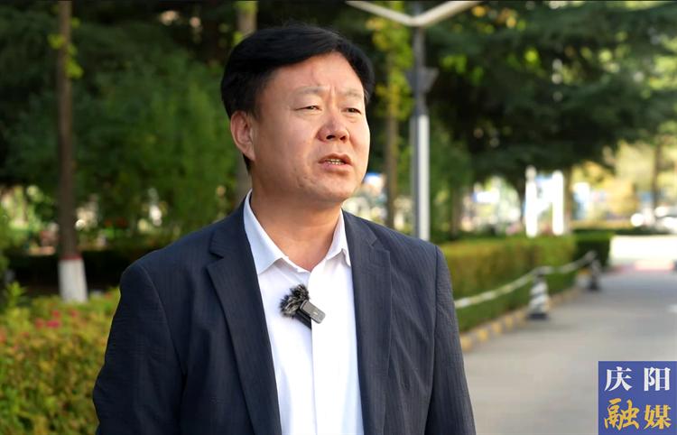全力挖掘拓展數(shù)字資源 推動(dòng)招商選資晉位爭先 ——訪慶陽市機(jī)關(guān)事務(wù)管理局黨組書記、局長張曉龍