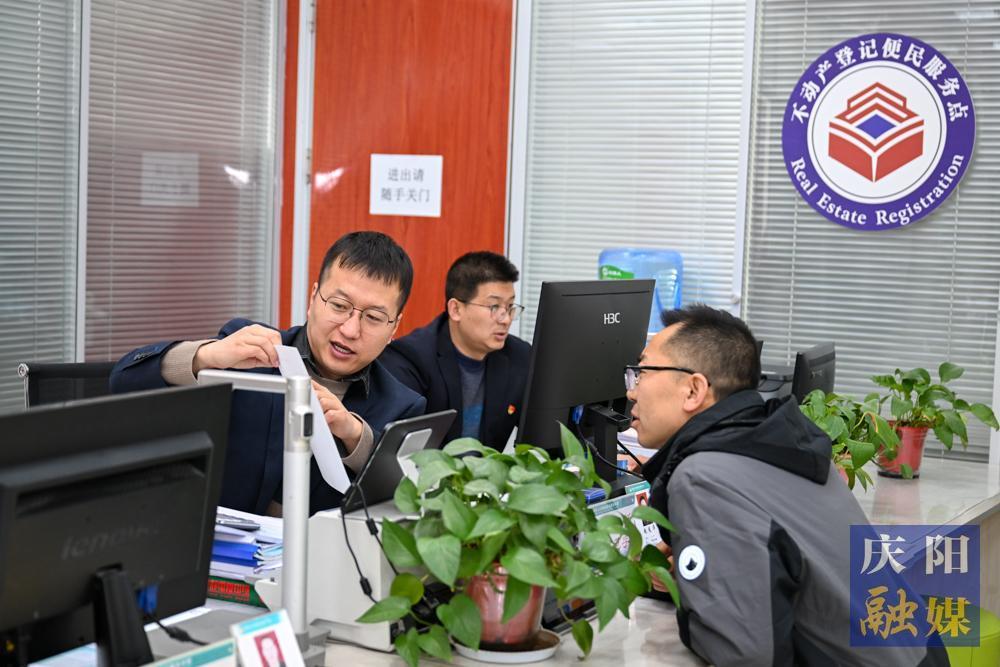【攝影報道】新春開工第一天，慶陽市各行各業(yè)元氣滿滿啟新程