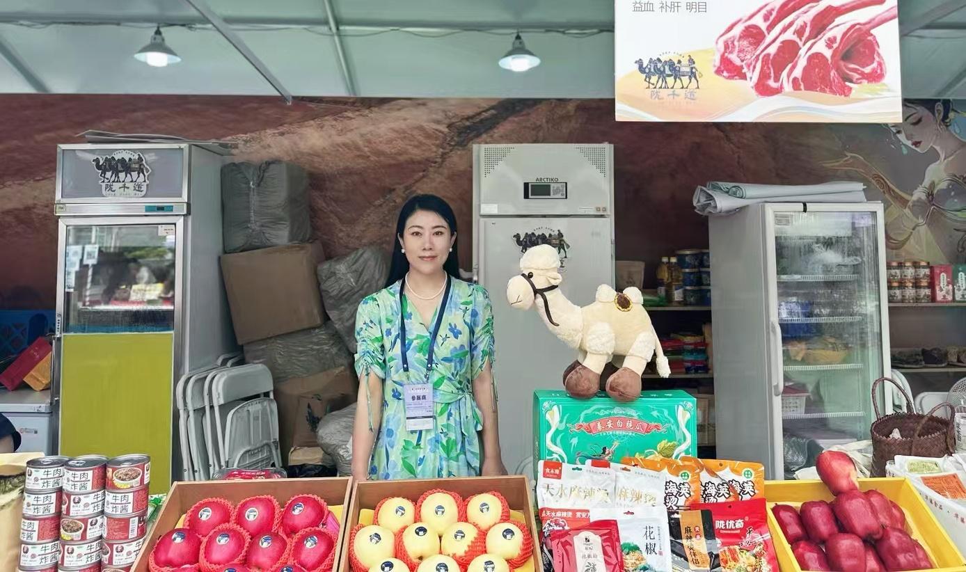 甘味出隴｜簽訂60萬(wàn)斤訂單！甘肅秦安農(nóng)產(chǎn)品俏銷(xiāo)香港
